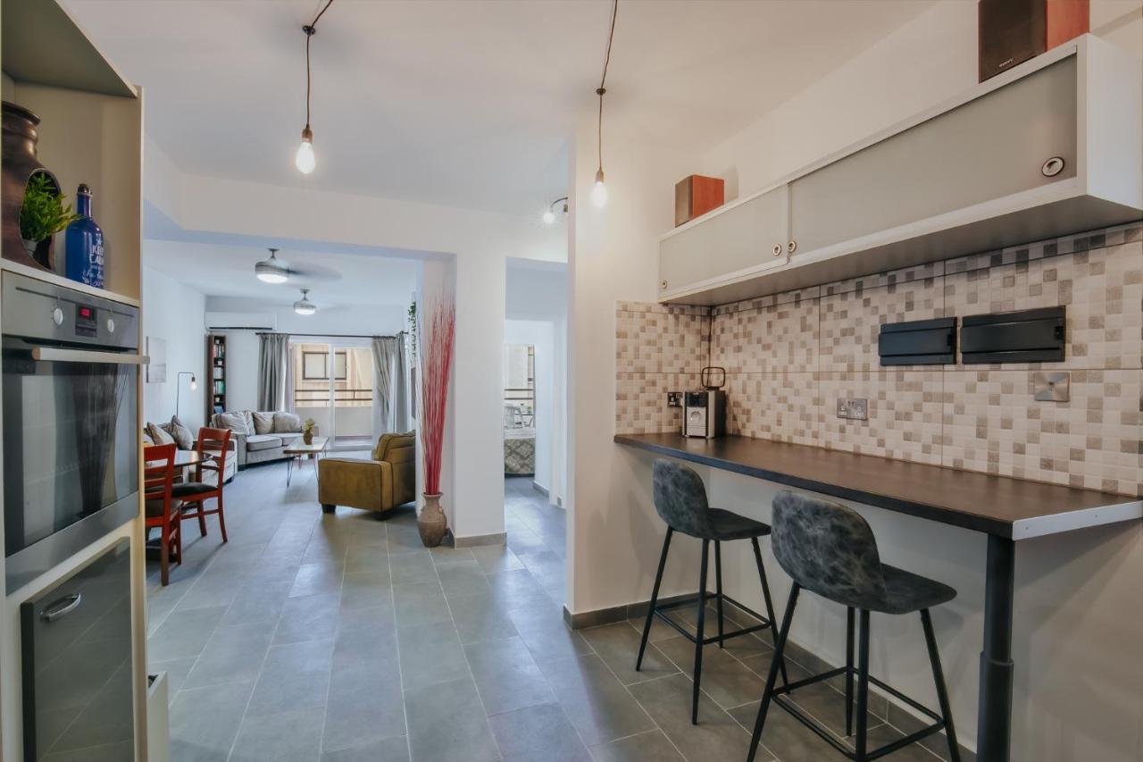 Lazaros Centre Apartment ラルナカ エクステリア 写真